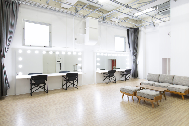 Cst makeroom